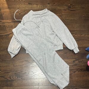 Amazon Automet Heather Gray Pullover